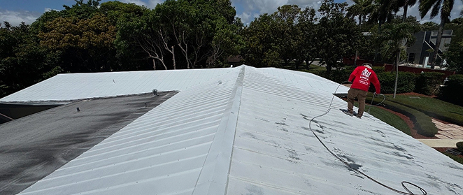 Freshly painted exterior home in Miami-Dade, FL - Get to Know Lumens Painting
