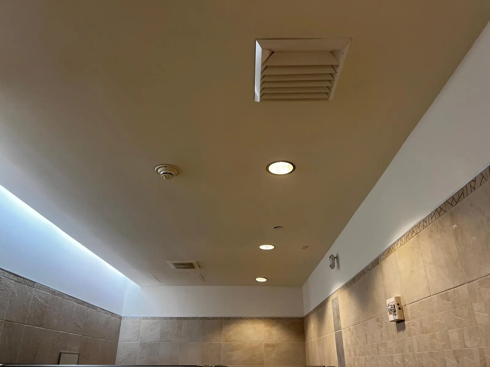 Residential and Commercial Painting Portfolio, painting services project photo 294