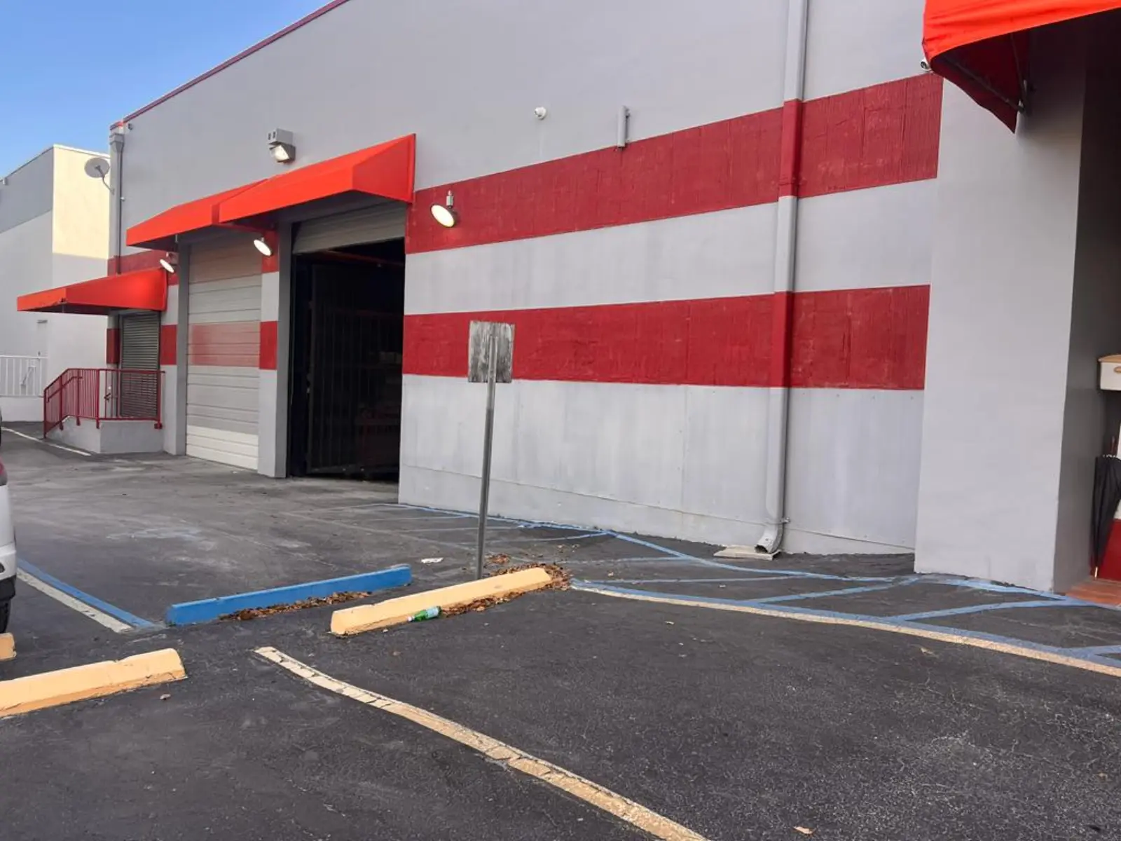 Warehouse Pressure Washing and Cleanup, commercial pressure washing project photo 10